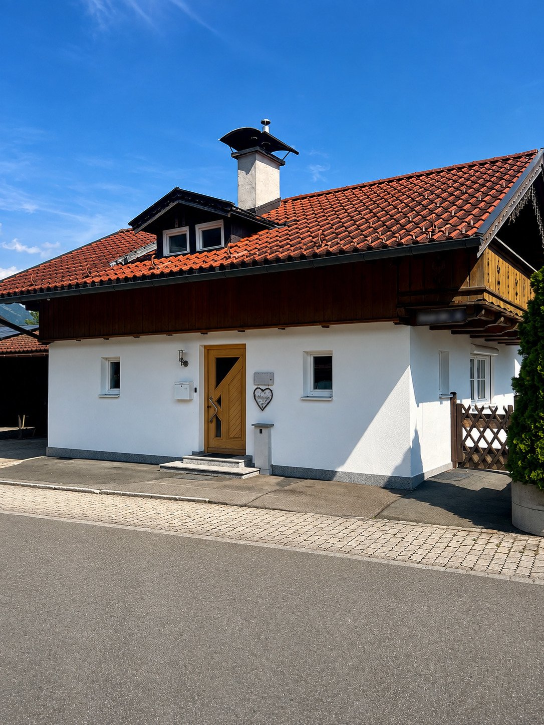 Gemütliches kleines Einfamilienhaus in ruhiger Lage von Garmisch-Partenkirchen